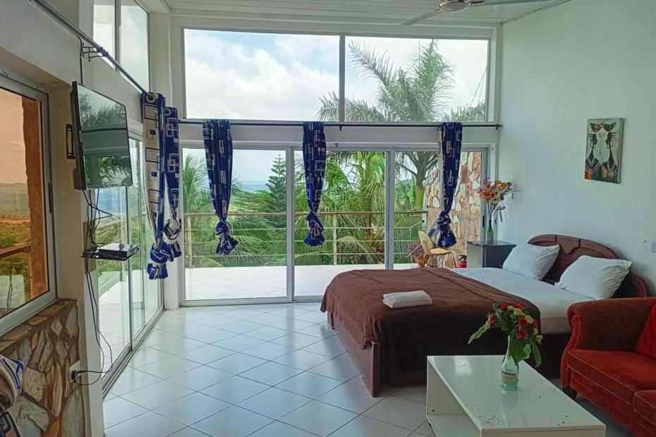 Spacious king room at Sweet Mother Hotel, Aburi